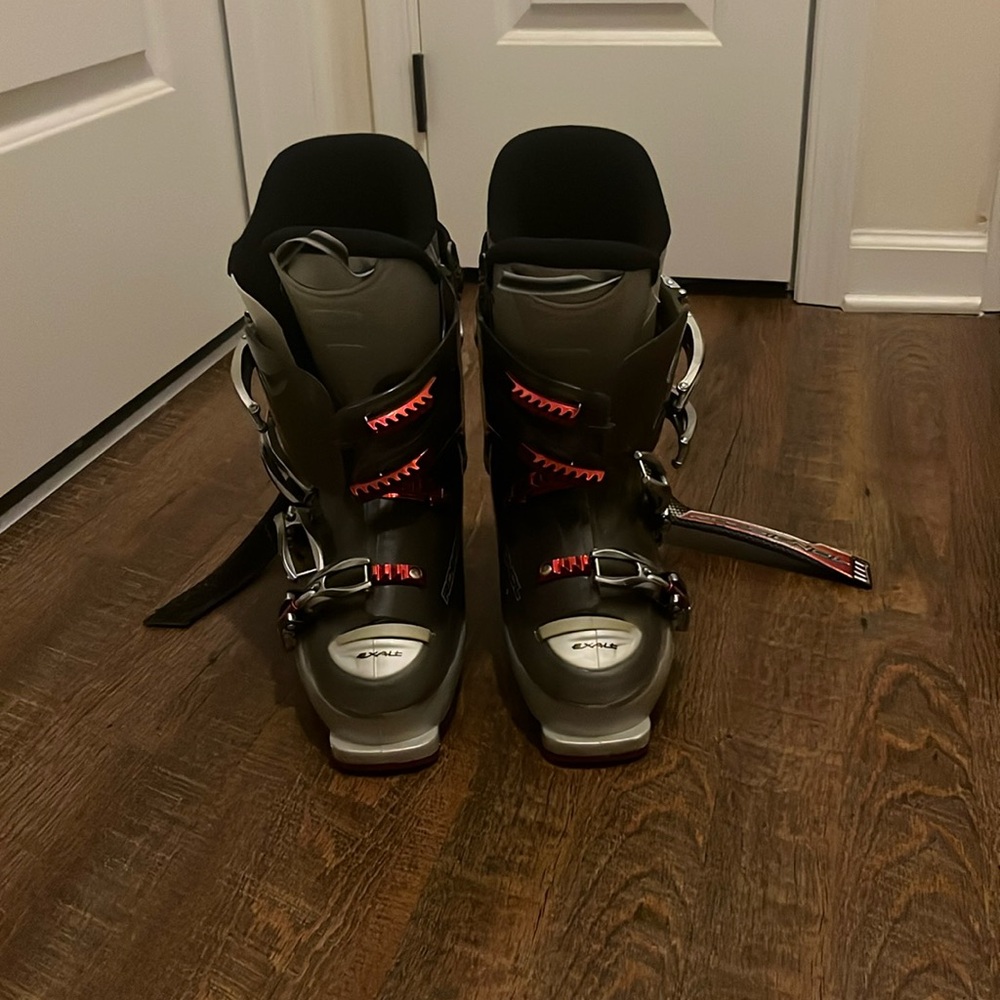 Rossignol Ski Boots Men’s 11